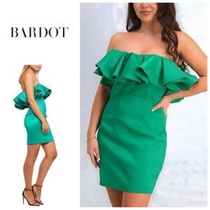 New. Bardot green dress. Medium. Retails $179